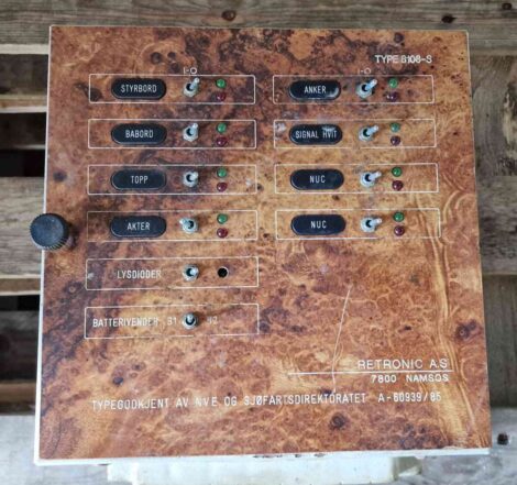 Retronic Lanterneskap 24v