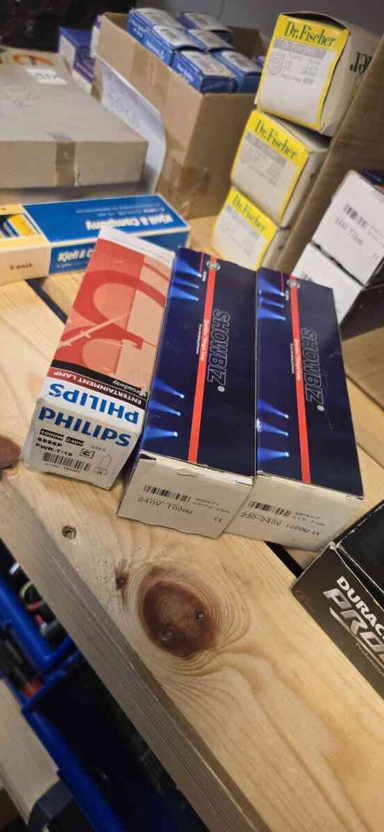 GE CP70 FVA halogenpære – 1000W 240V – GX9.5